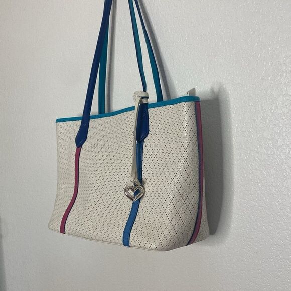 BRIGHTON Leather Bag with Zipper Closure on Top NWOT - Picture 6 of 13